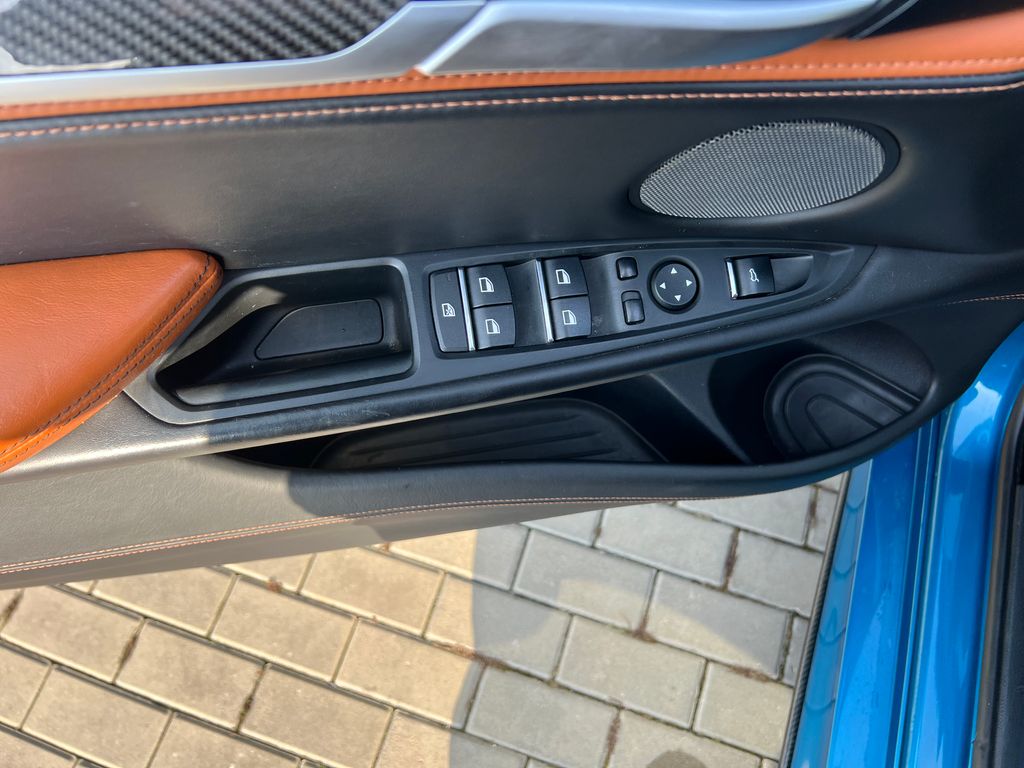 bmw-x6-bmw-x6-m-4-4-v8-423-kw-akrapo - 9