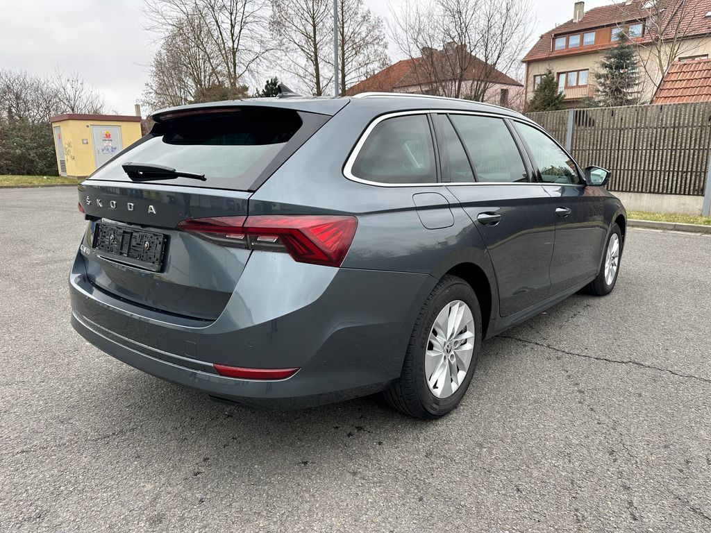 skoda-octavia-2-0-tdi-dsg-style-110kw - 5