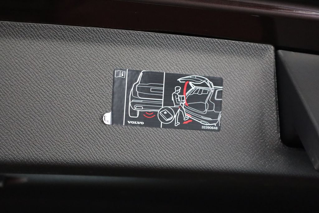 volvo-xc90-b5-awd-plus-bright-360-h-k - 8