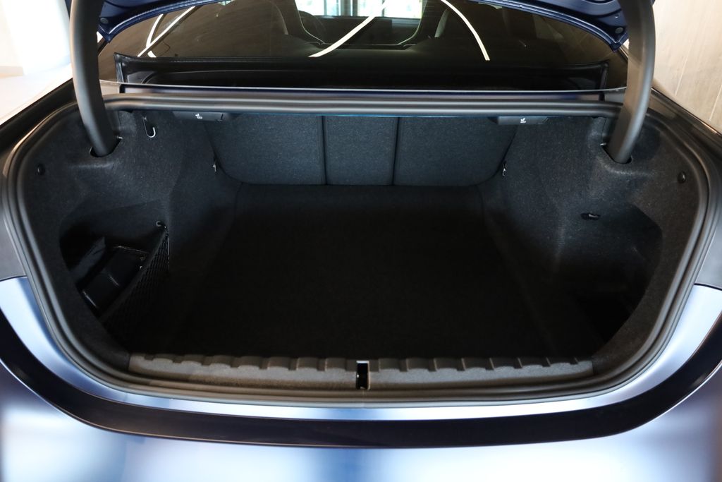 bmw-m4-cs-vr46-edition-1-ze-46-kusu - 5