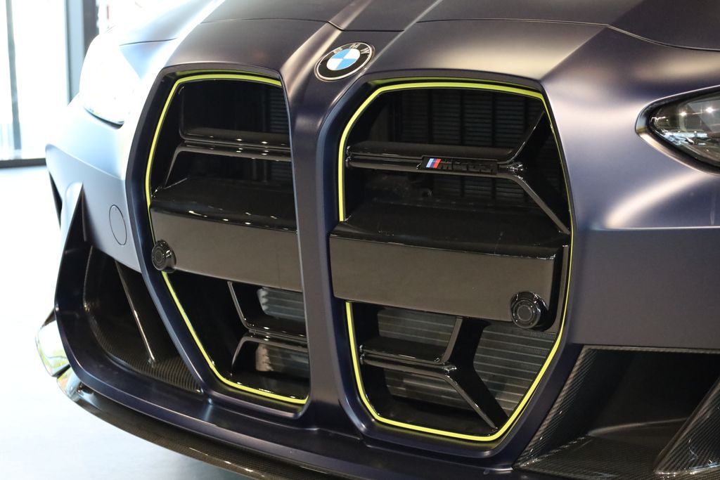 bmw-m4-cs-vr46-edition-1-ze-46-kusu - 8