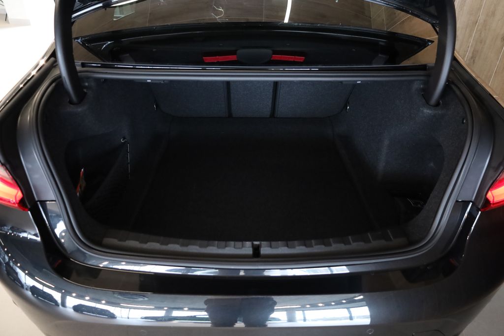 bmw-rada-3-320d-xdrive-head-up-acc-360 - 5