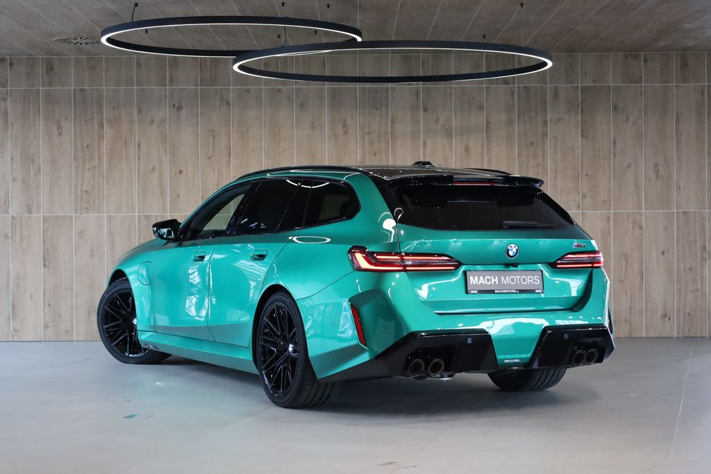 bmw-m5-touring-b-w-tazne-ventilace - 3