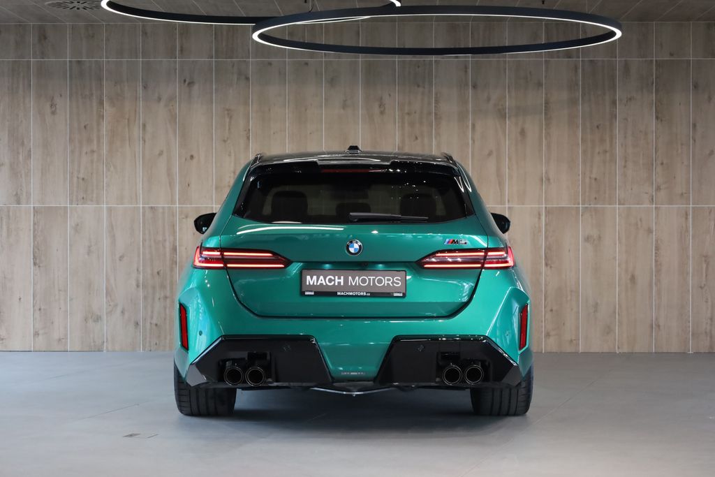 bmw-m5-touring-b-w-tazne-ventilace - 4