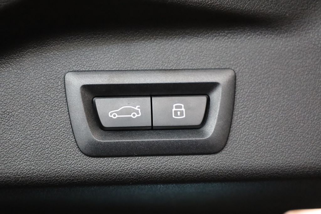 bmw-x5-30d-xdrive-tazne-soft-close - 6