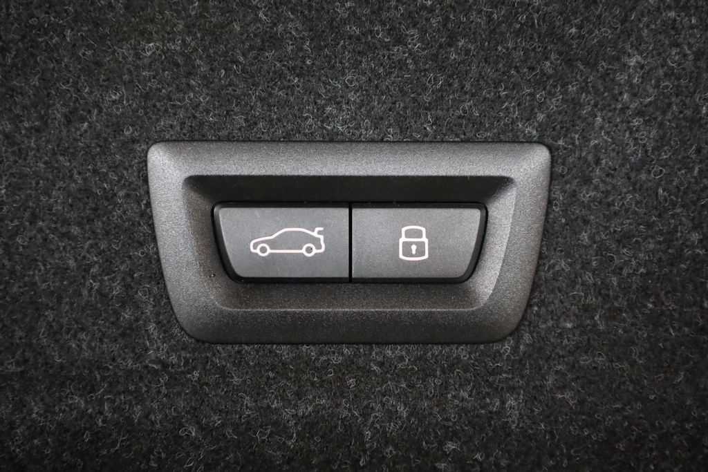 bmw-m3-competition-xdrive-ventilace - 6