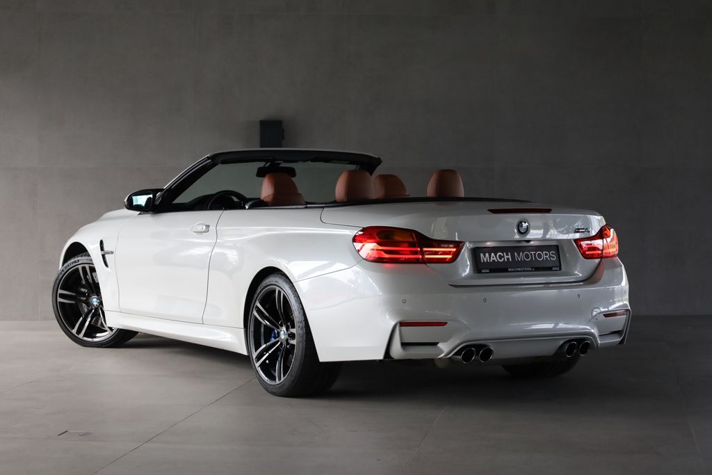 bmw-m4-cabrio-harman-kardon-led - 4