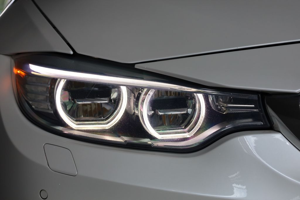 bmw-m4-cabrio-harman-kardon-led - 8