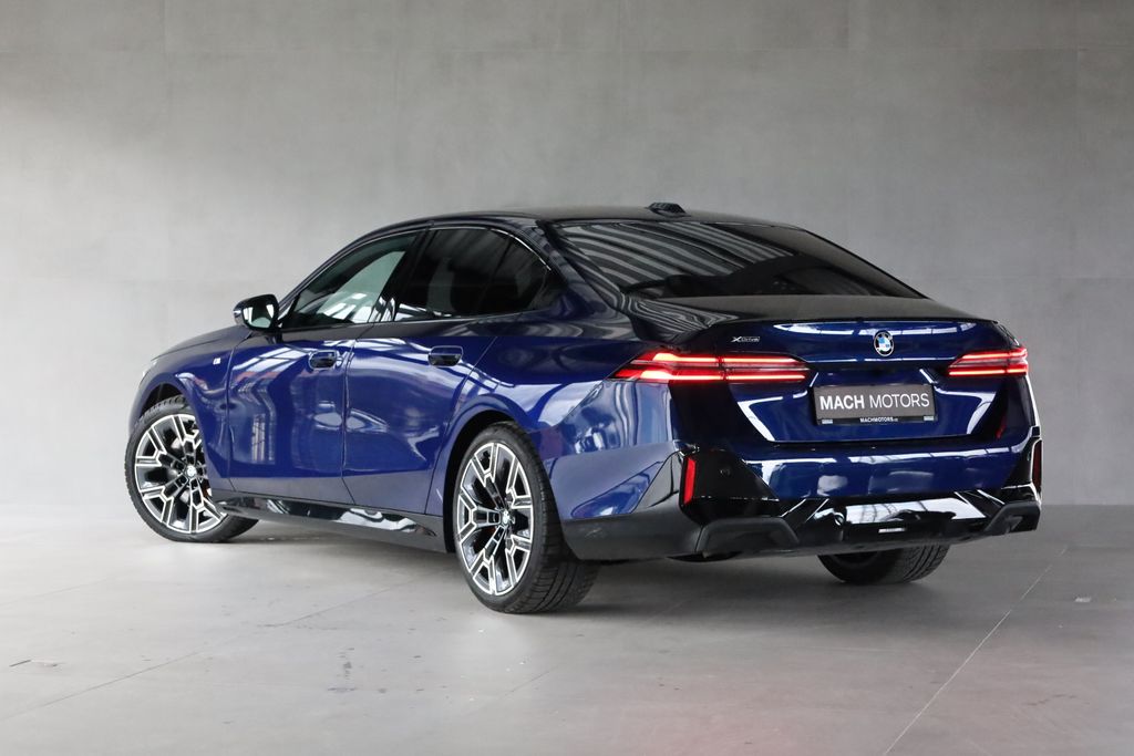 bmw-rada-5-540d-xdrive-ventilace-h-k-hud - 3