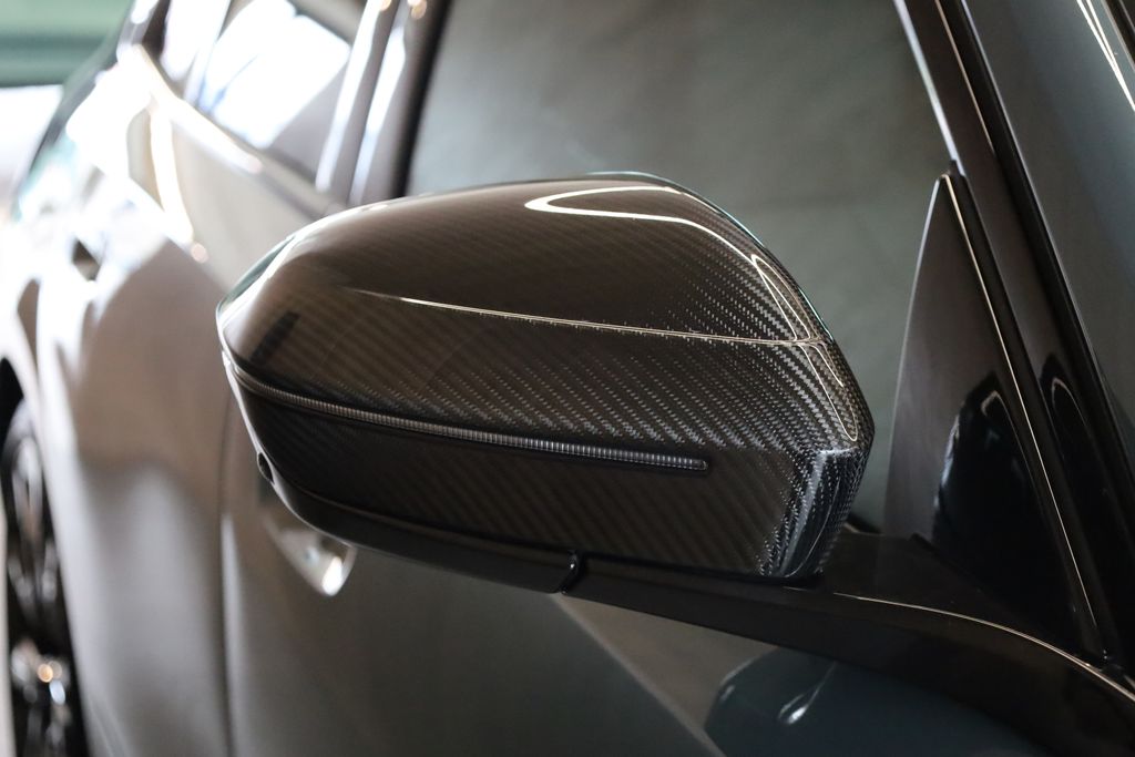 bmw-rada-5-550e-xdrive-bowers-carbon - 9