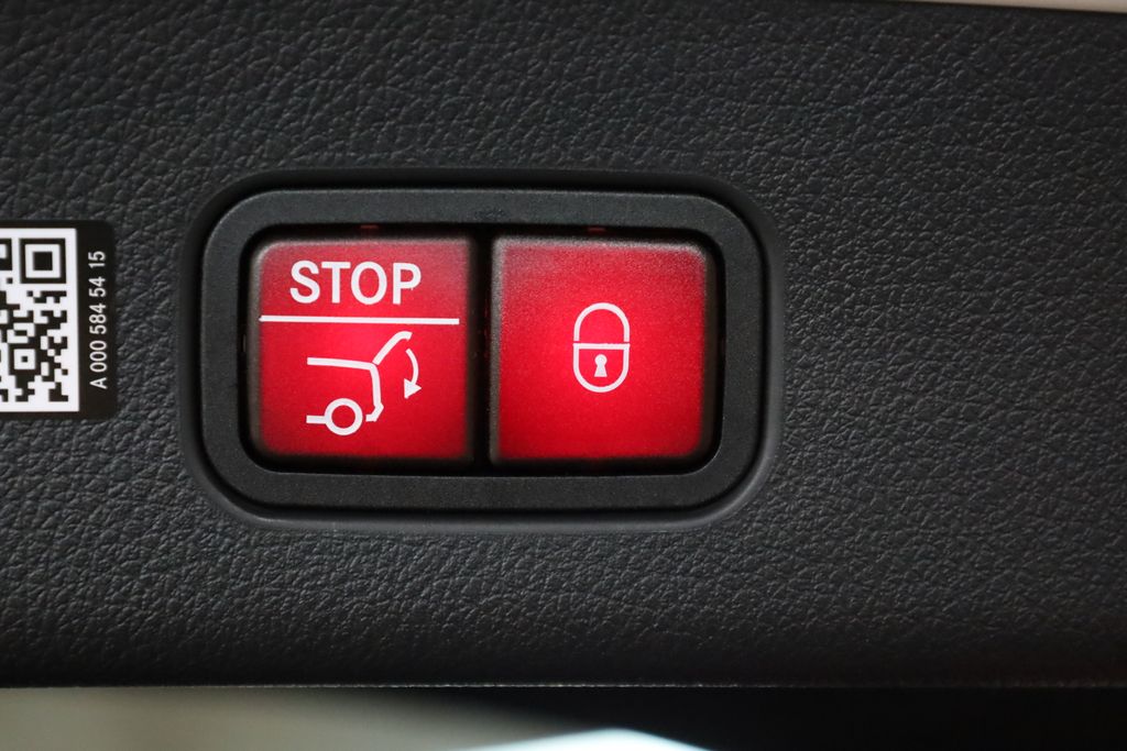 mercedes-benz-glc-220d-4m-distronic-nezavisle - 6