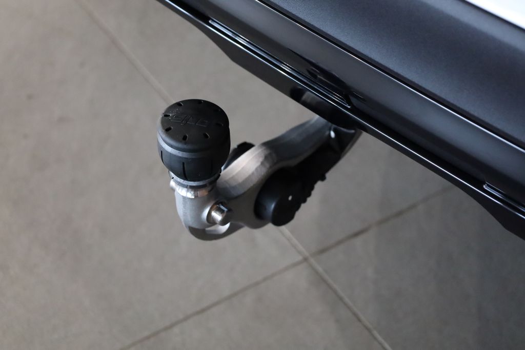 mercedes-benz-glc-220d-4m-distronic-nezavisle - 8