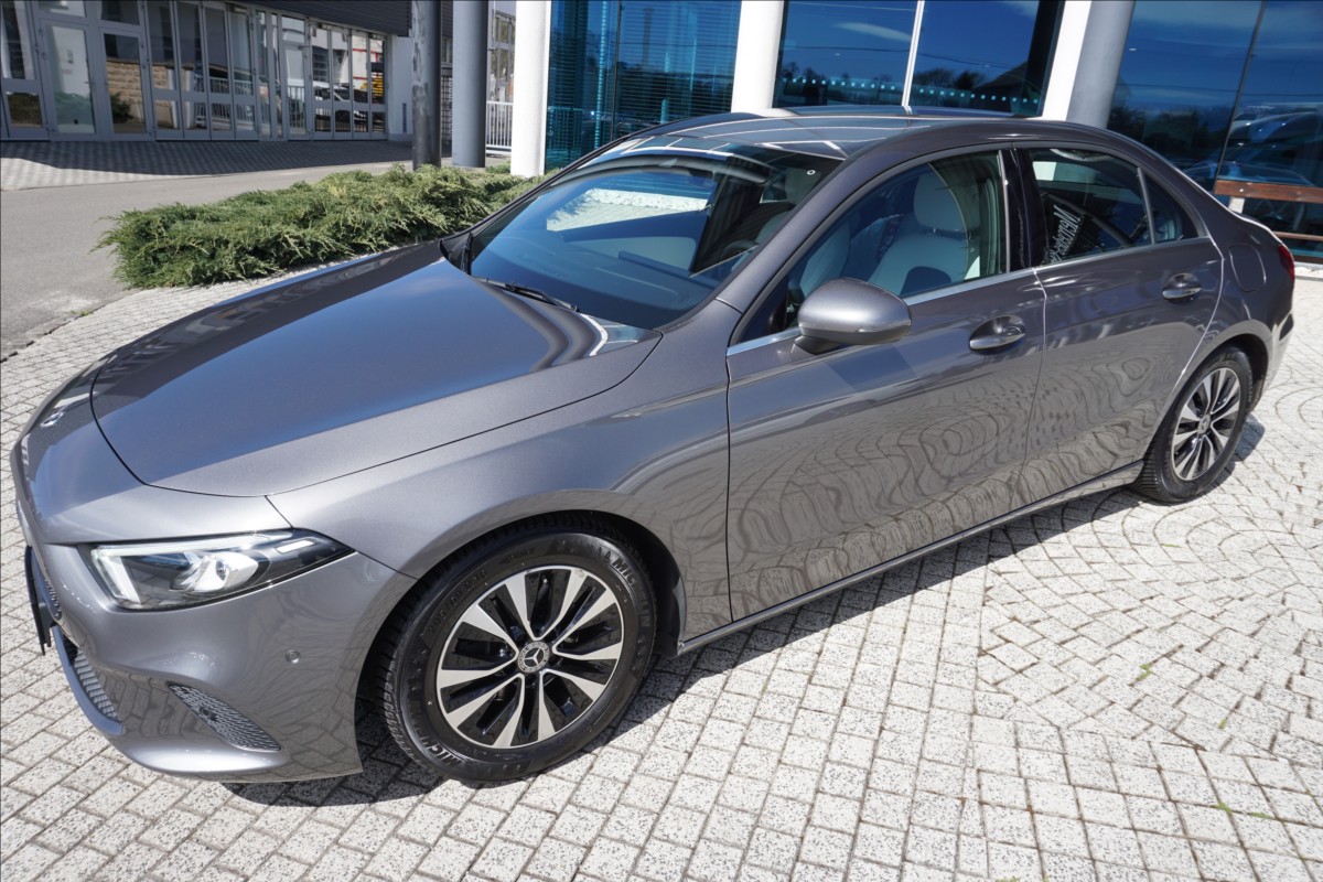 mercedes-benz-tridy-a-1-3-a-180-cz-1-majitel - 2