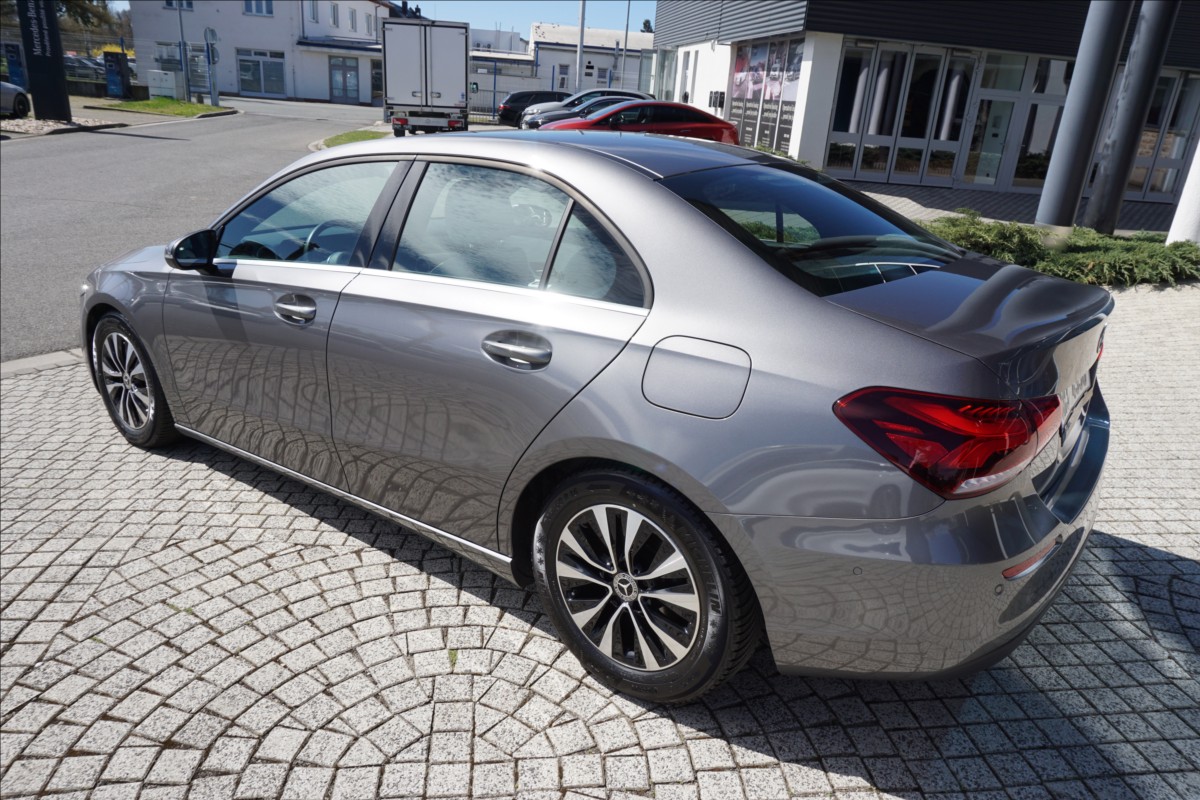 mercedes-benz-tridy-a-1-3-a-180-cz-1-majitel - 3