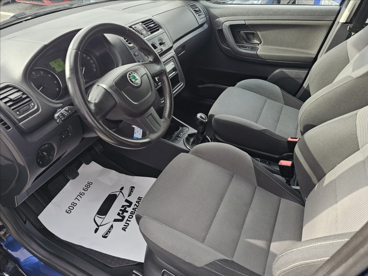 skoda-fabia-ii-1-2tsi-77kw-klima-alu - 9
