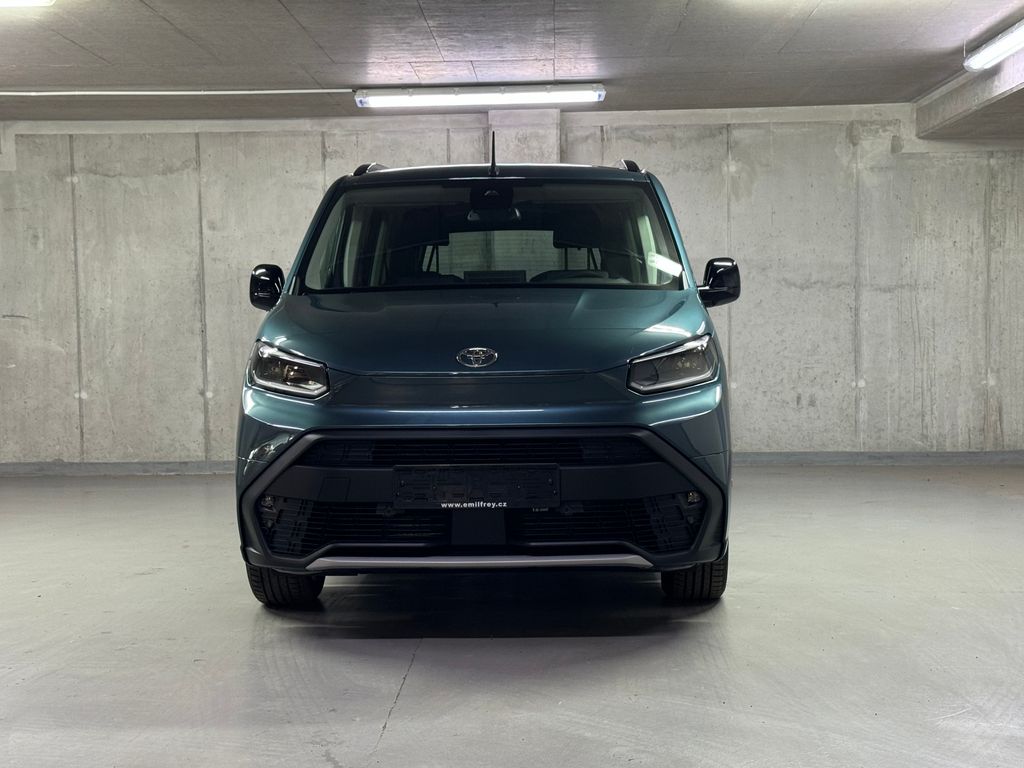 toyota-proace-city-verso-1-5-d-4d-vip-7-mist-at-long - 1