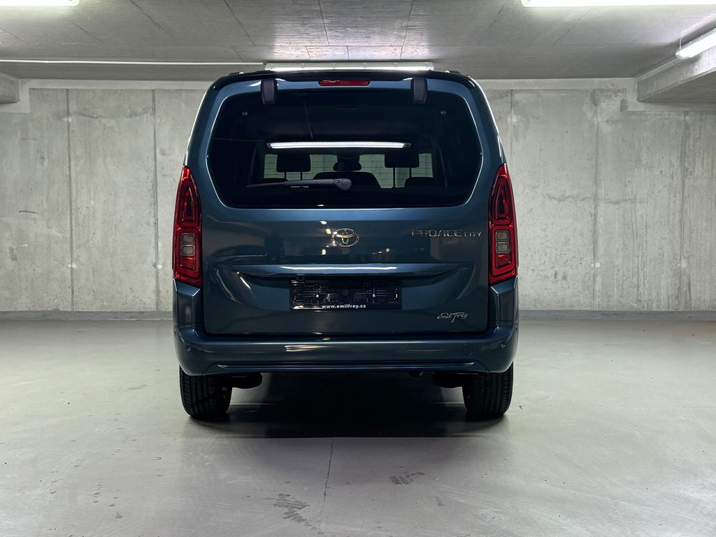 toyota-proace-city-verso-1-5-d-4d-vip-7-mist-at-long - 5