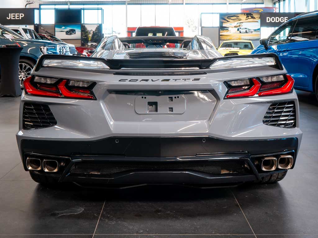 chevrolet-corvette-6-2-stingray-c8-3lt-z51 - 4