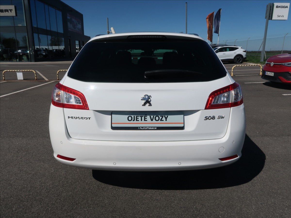 peugeot-508-2-0-hdi-allure-pano-head-up - 6