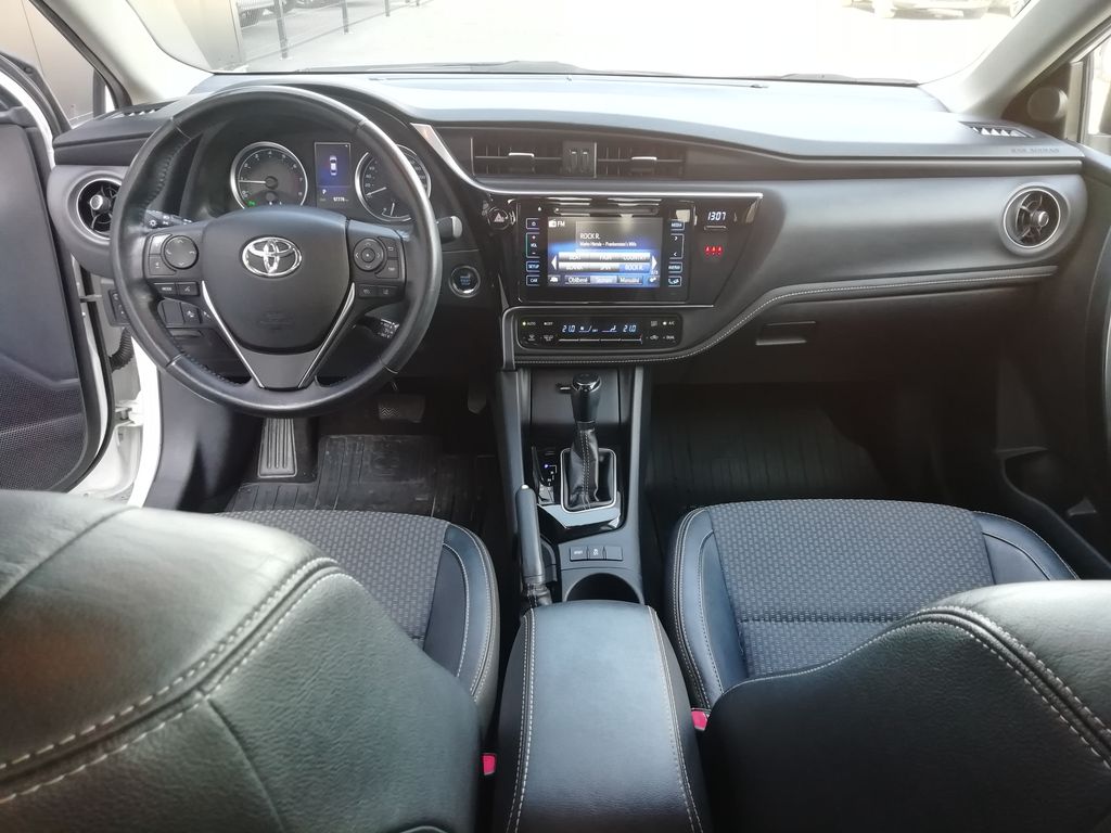 toyota-corolla-executive-1-6-valvematic-execu - 6