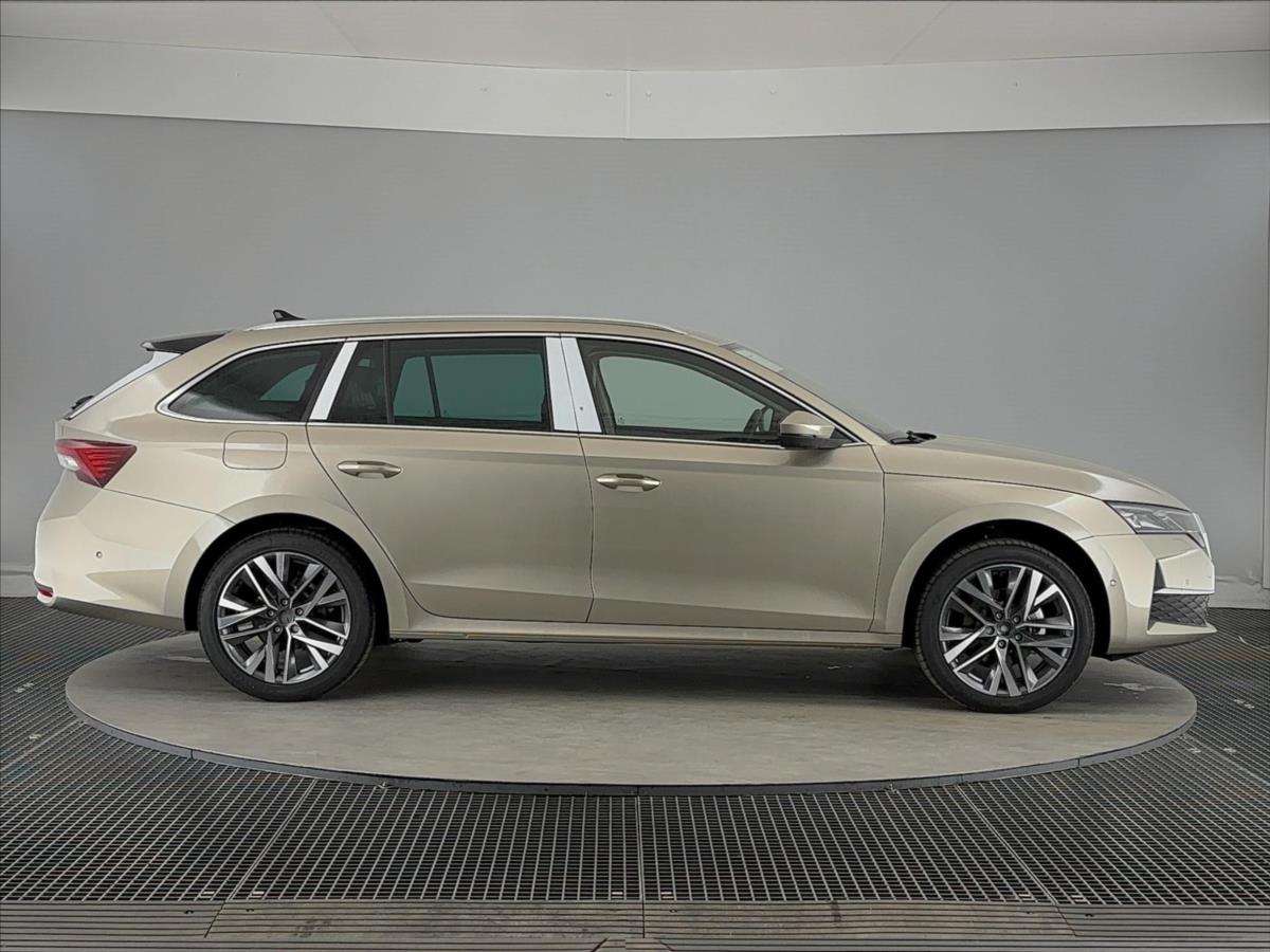 skoda-octavia-2-0-tdi-ex-selection-combi-dsg - 2