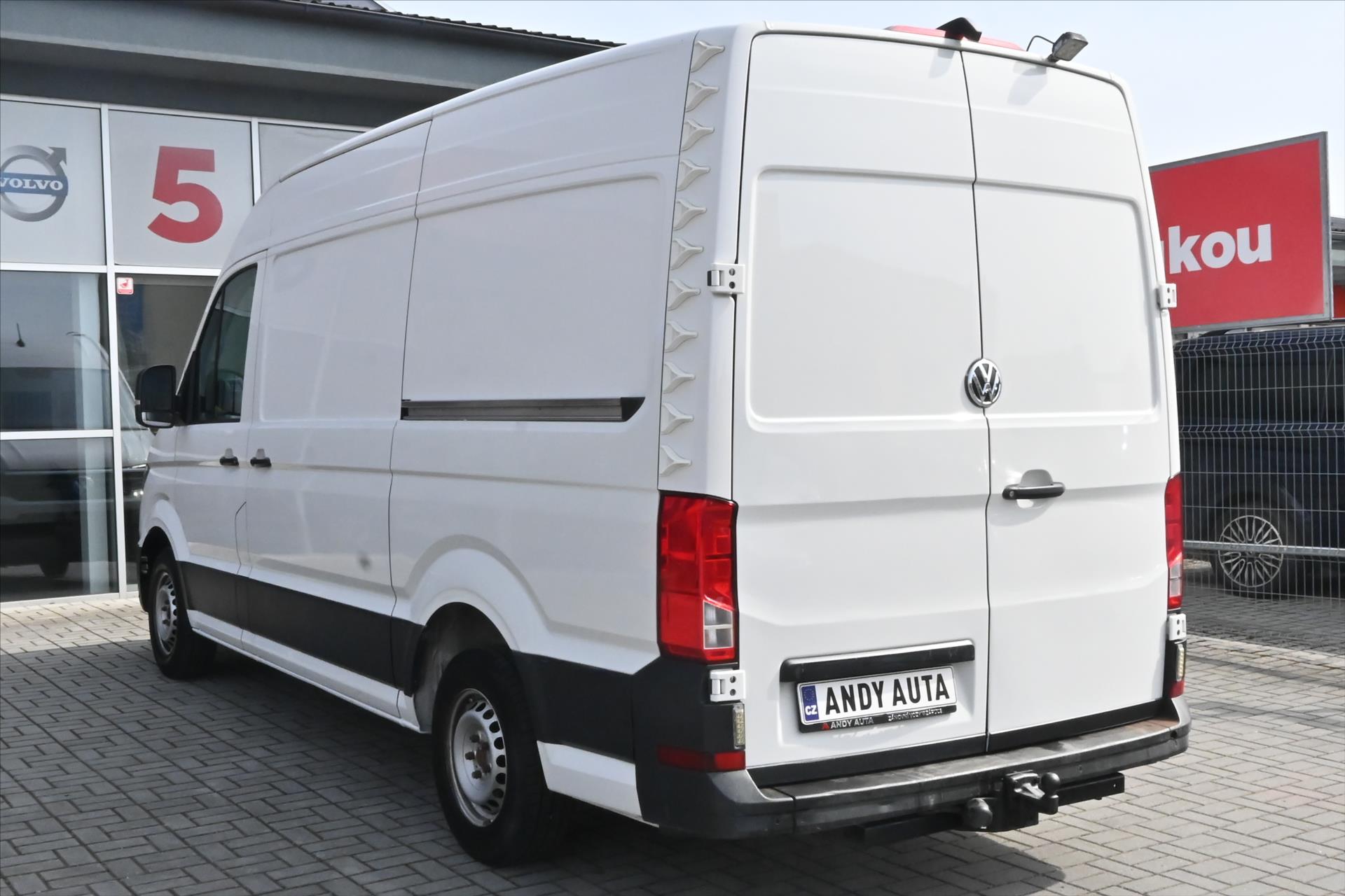 volkswagen-crafter-2-0-tdi-103-kw-l2h2-zaruka-az-5-let - 6