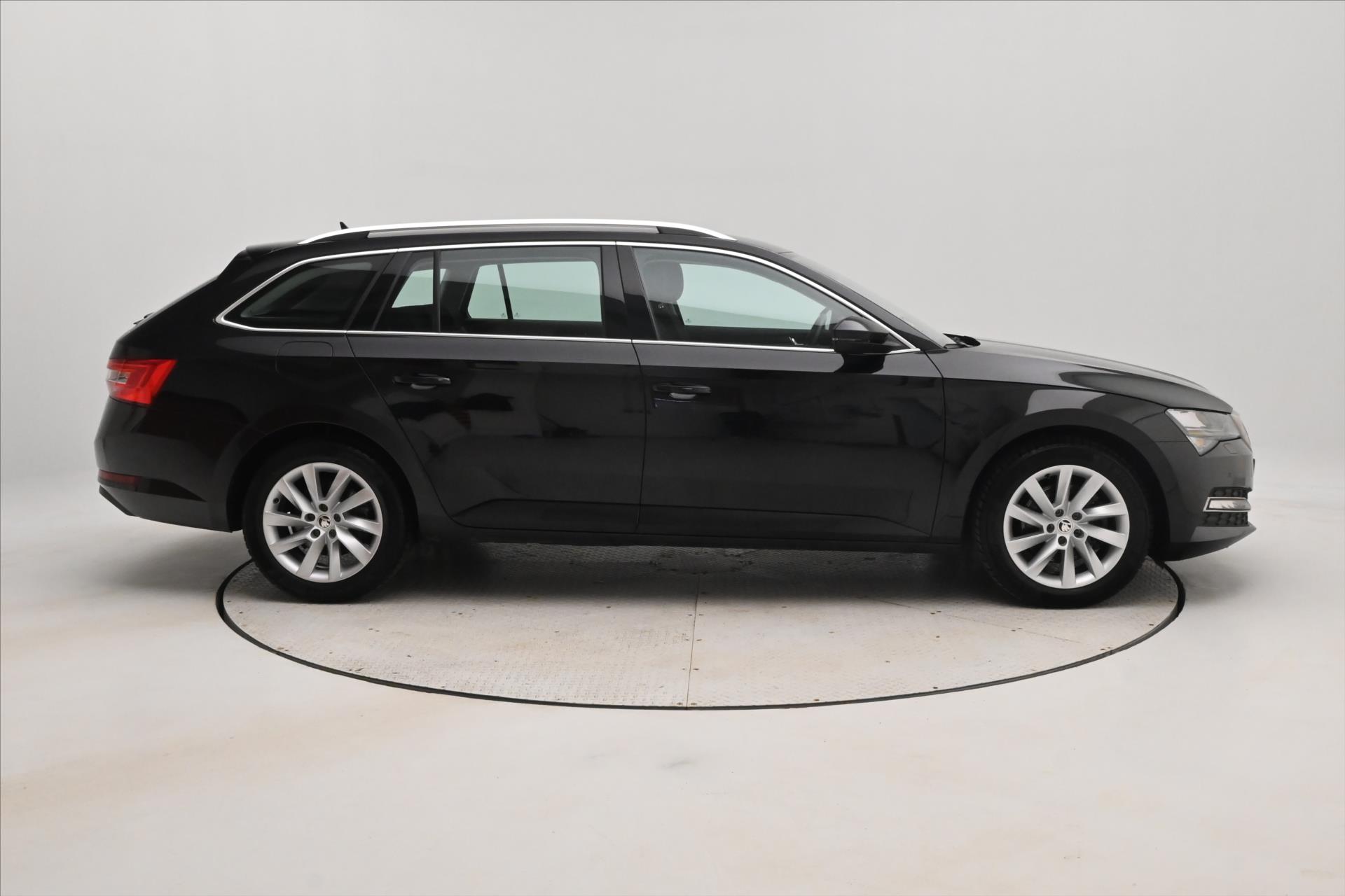 skoda-superb-2-0-tdi-110-kw-dsg-style-zaruka-az-5-let - 3