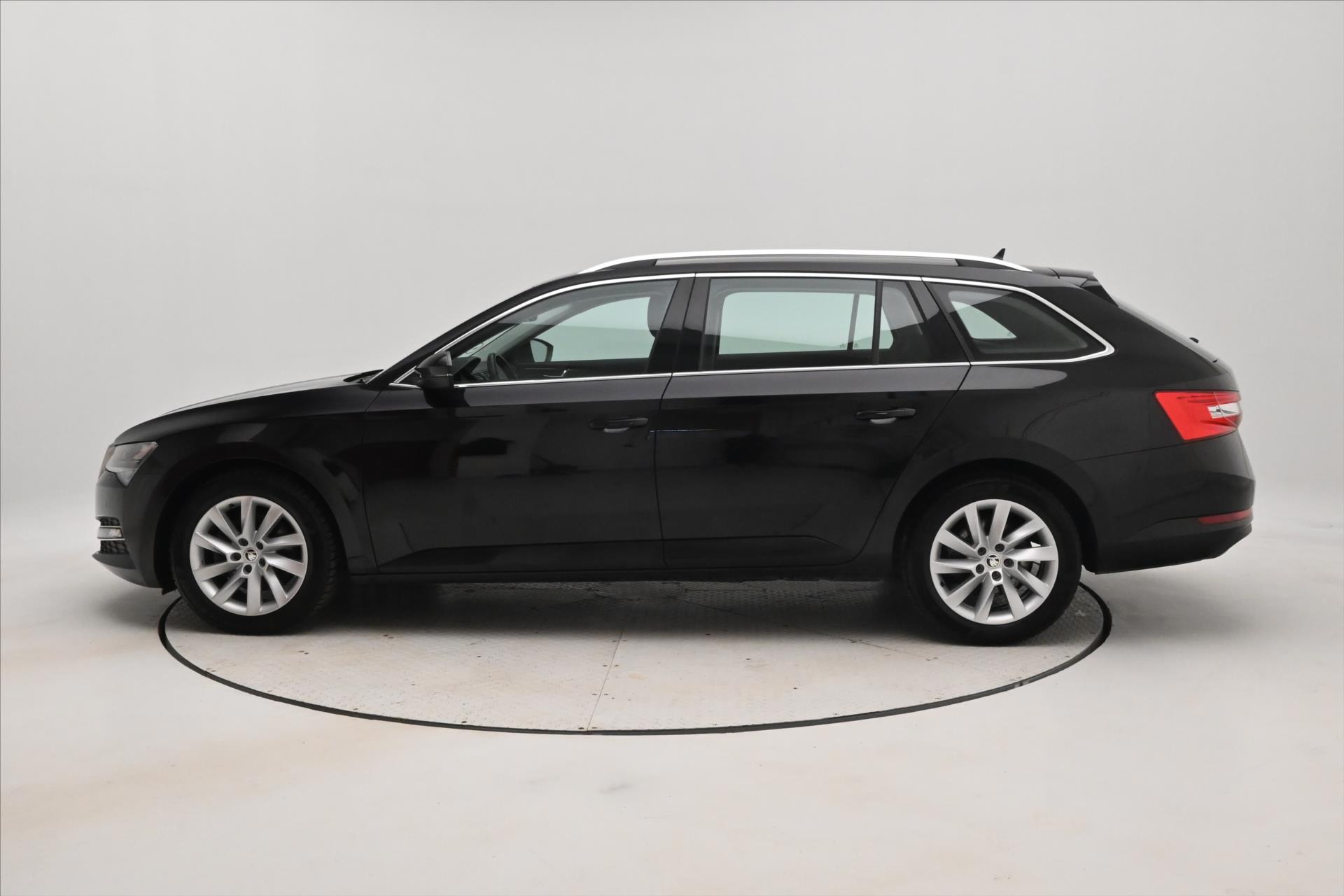 skoda-superb-2-0-tdi-110-kw-dsg-style-zaruka-az-5-let - 7