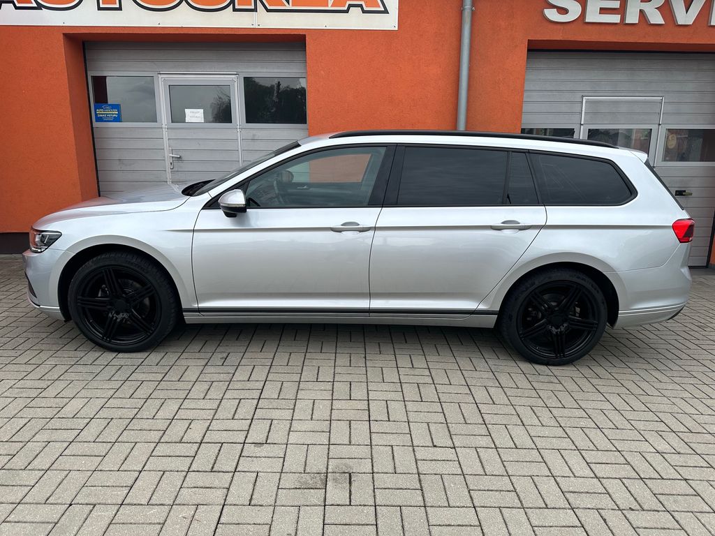 volkswagen-passat-2-0-tdi-110kw-navi-led-park-k - 2