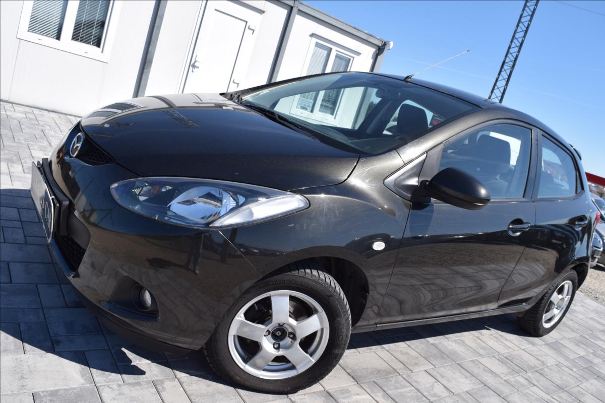 Mazda 2 1,4 i 55KW NAVI KLIMA EL.OKNA