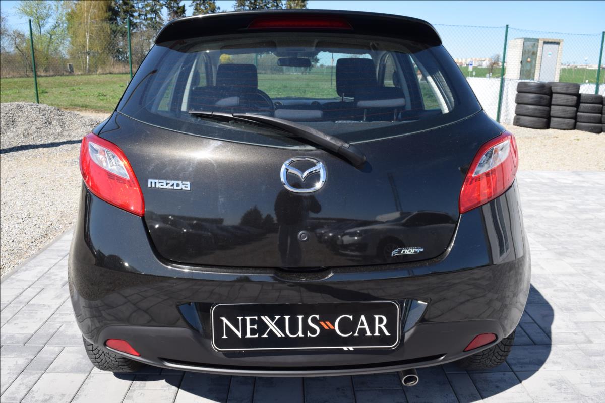 mazda-2-1-4-i-55kw-navi-klima-el-okna - 5