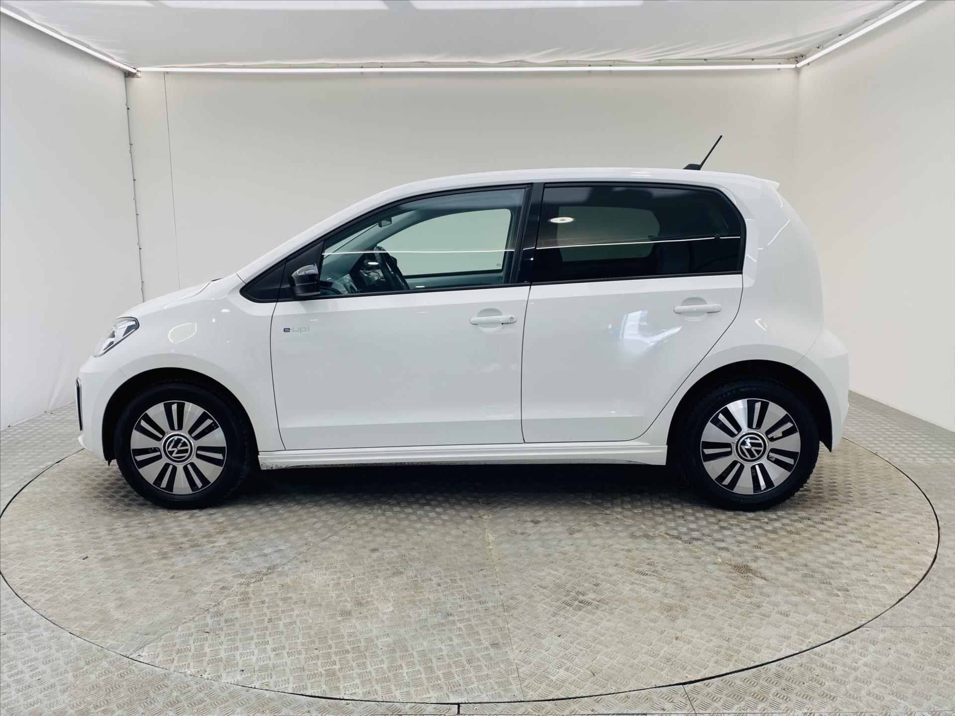 volkswagen-e-up-61kw-36kwh - 2