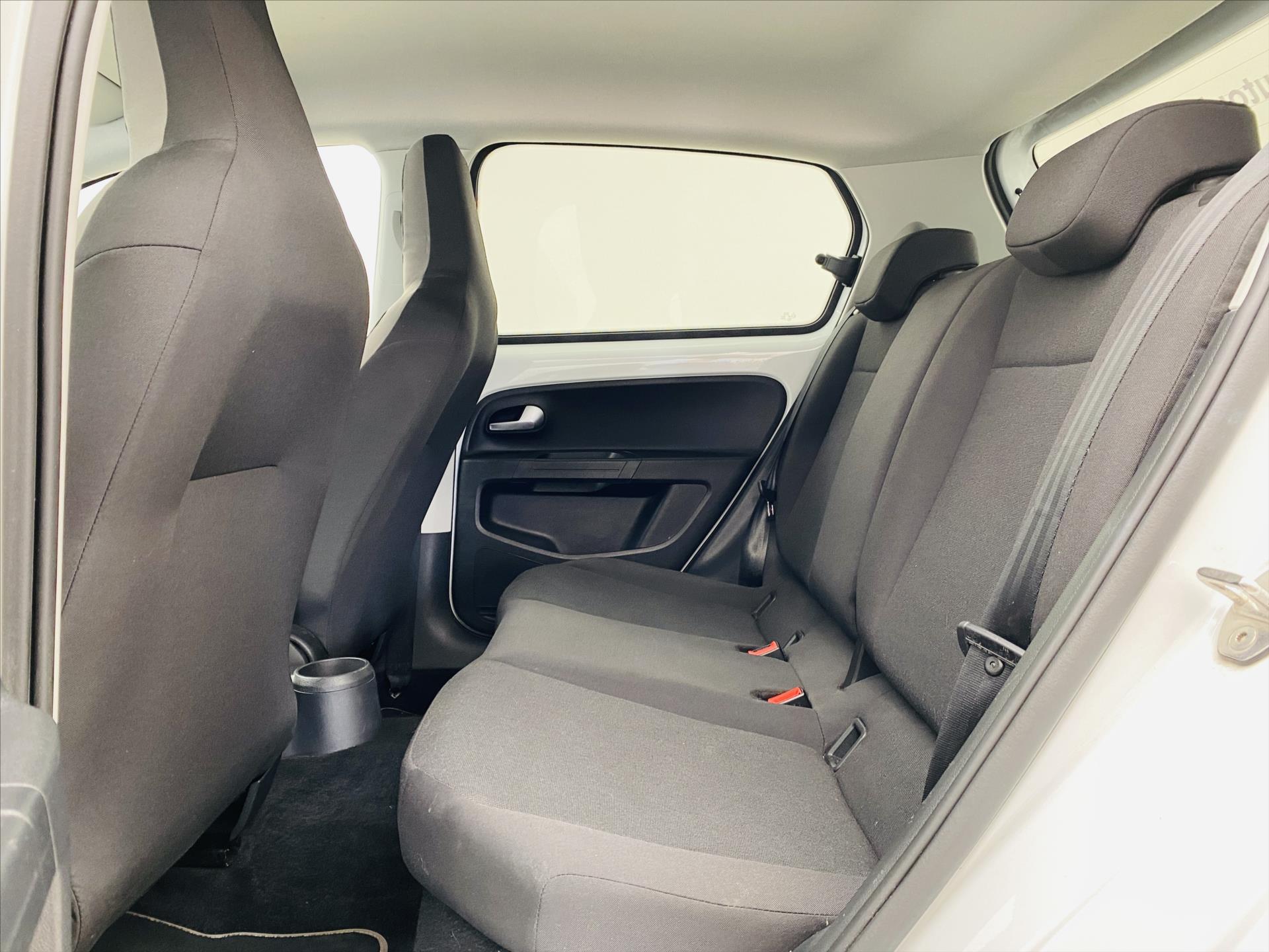 volkswagen-e-up-61kw-36kwh - 5