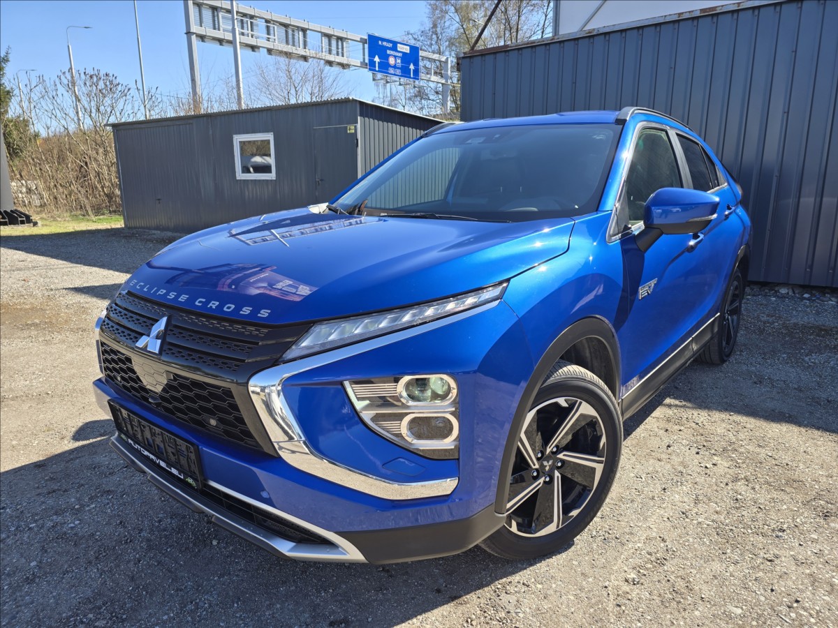 Mitsubishi Eclipse Cross 2,4 PHEV  4x4  Záruka DPH