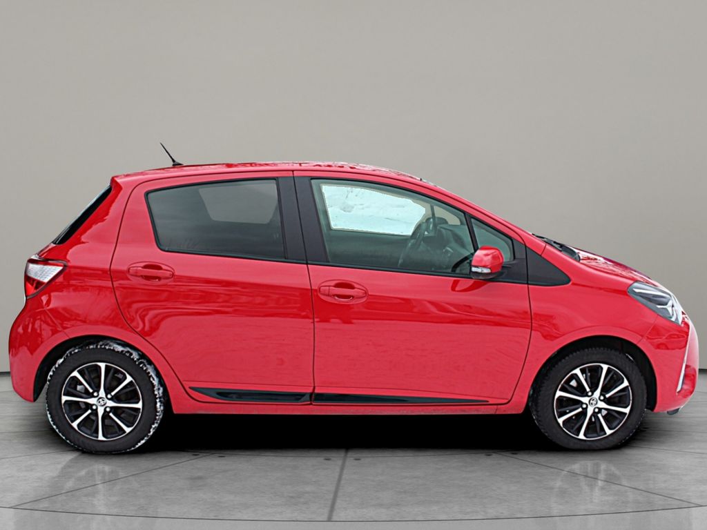 toyota-yaris-1-5i-82-kw - 4