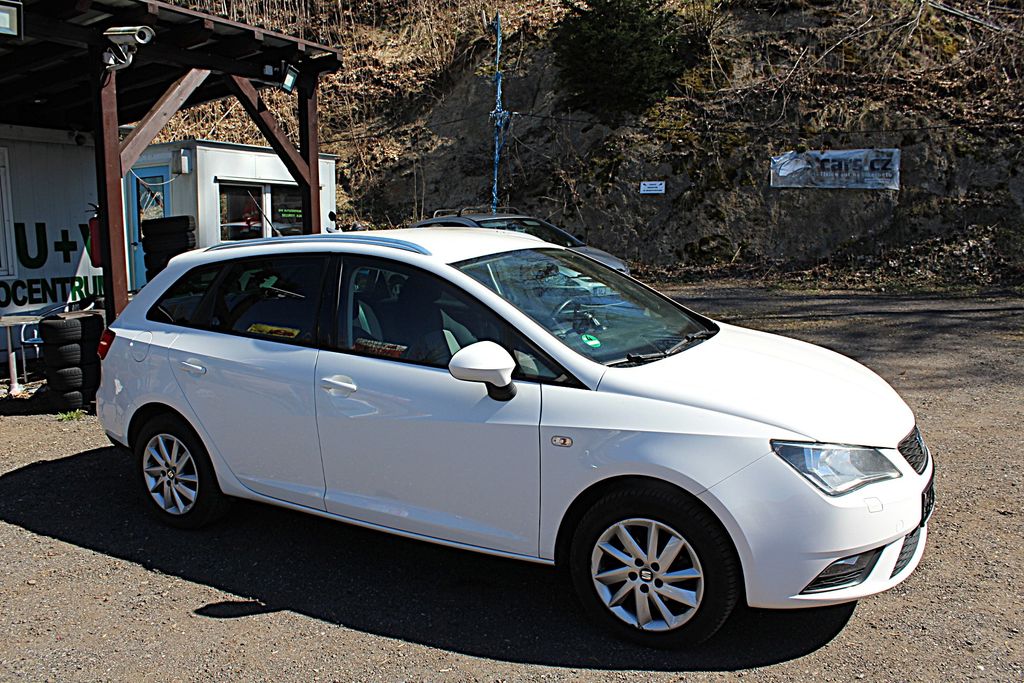 seat-ibiza-kombi-1-6-tdi - 3