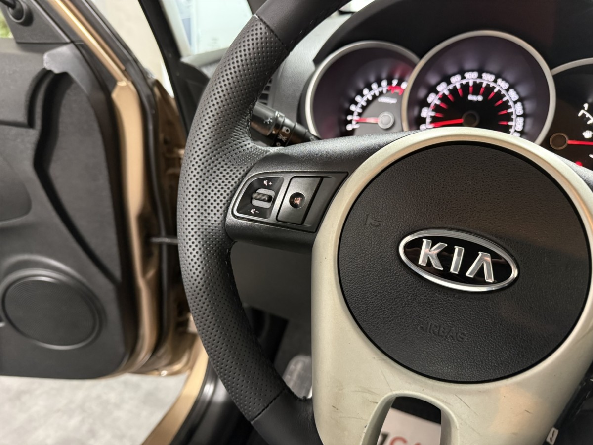 kia-venga-1-4-i-klima-alu-po-stk - 9