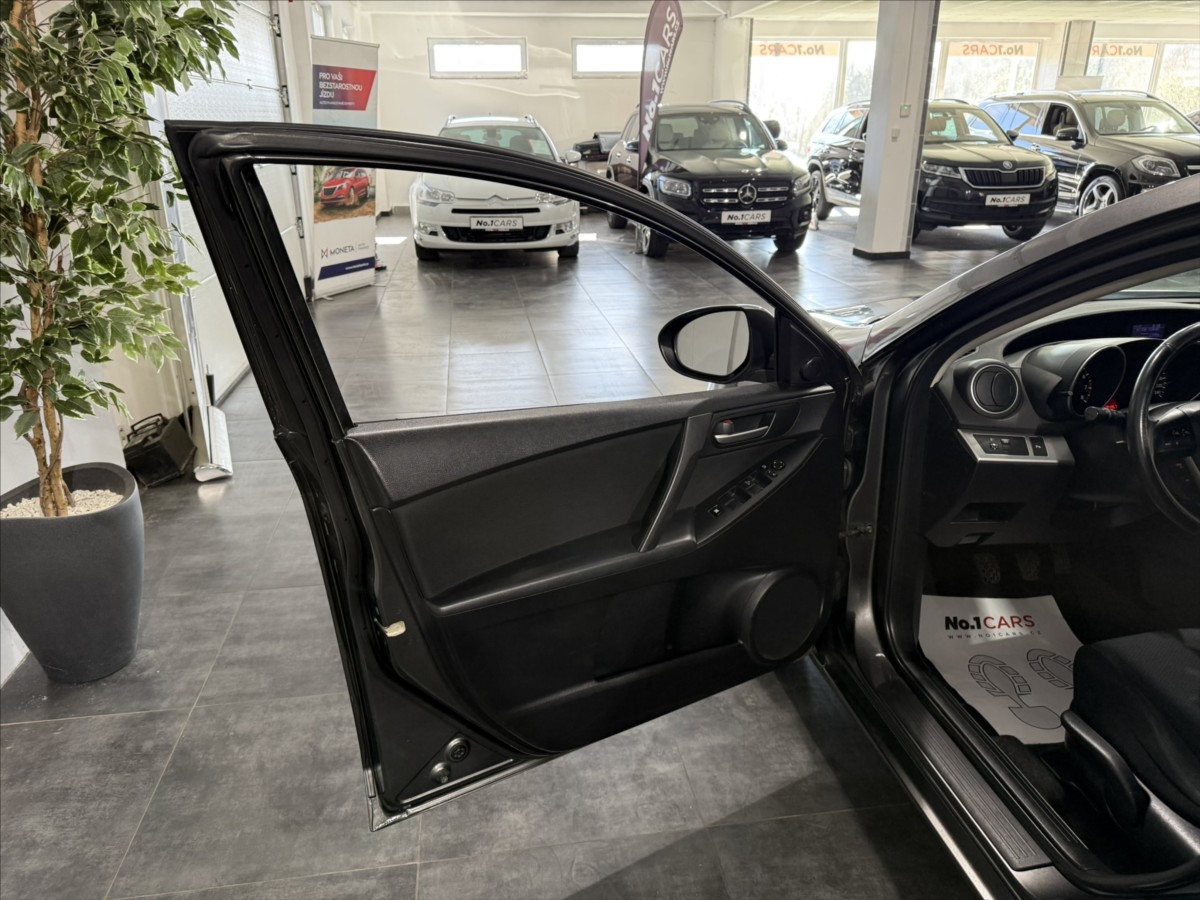 mazda-3-1-6-i-tx-vyhrev-tazne-cidla - 5