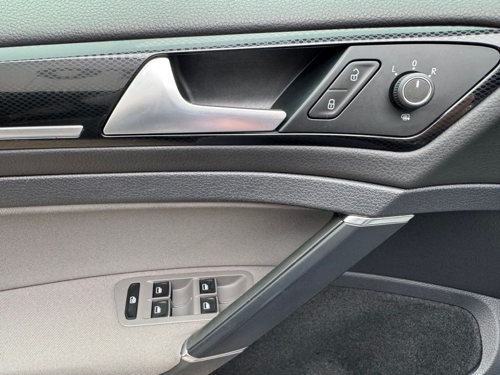 volkswagen-golf-variant-2-0-tdi-dsg-comfortlin - 6