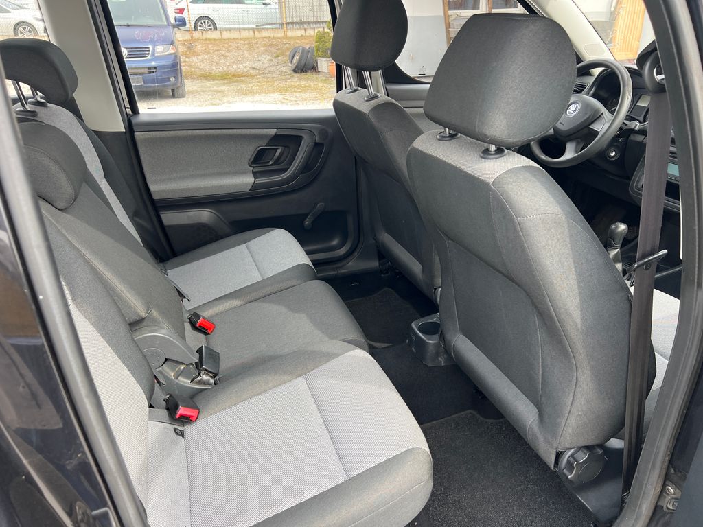 skoda-roomster-1-2-tsi - 2