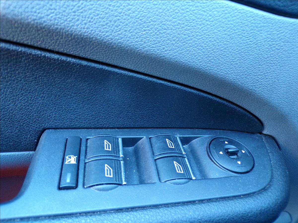 ford-focus-1-8-i-n1-nove-rozvody - 9