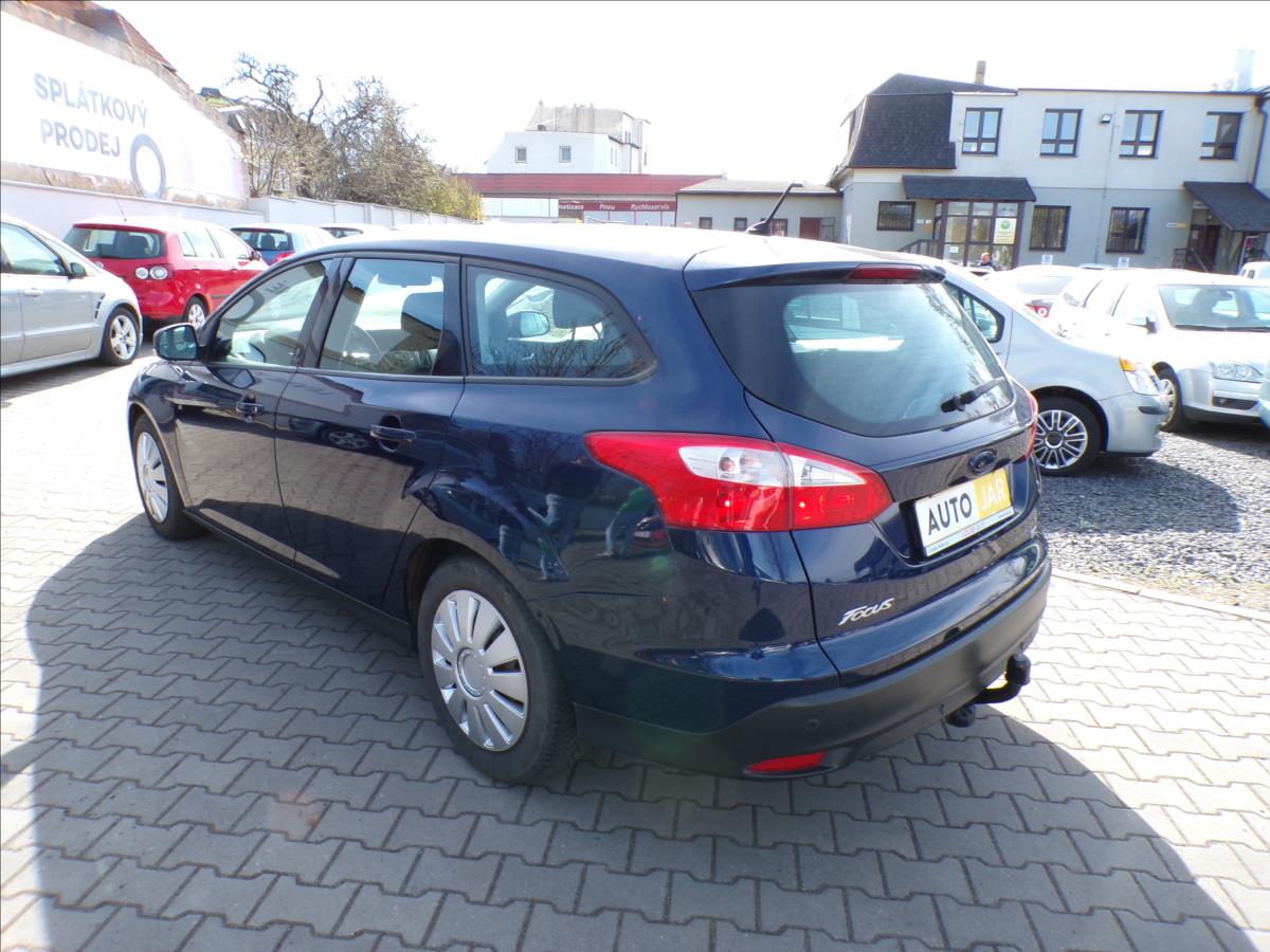 ford-focus-1-0-ecoboost - 3