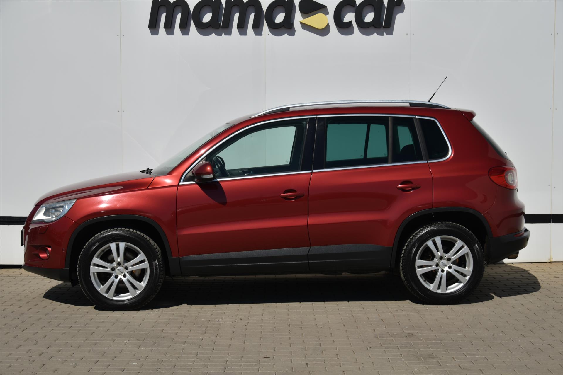 volkswagen-tiguan-2-0-tdi-103kw-dsg-4motion-cr - 3