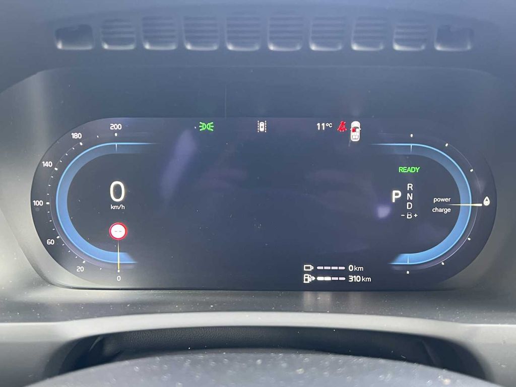 volvo-xc90-plus-t8-vzduch-ventilace - 7