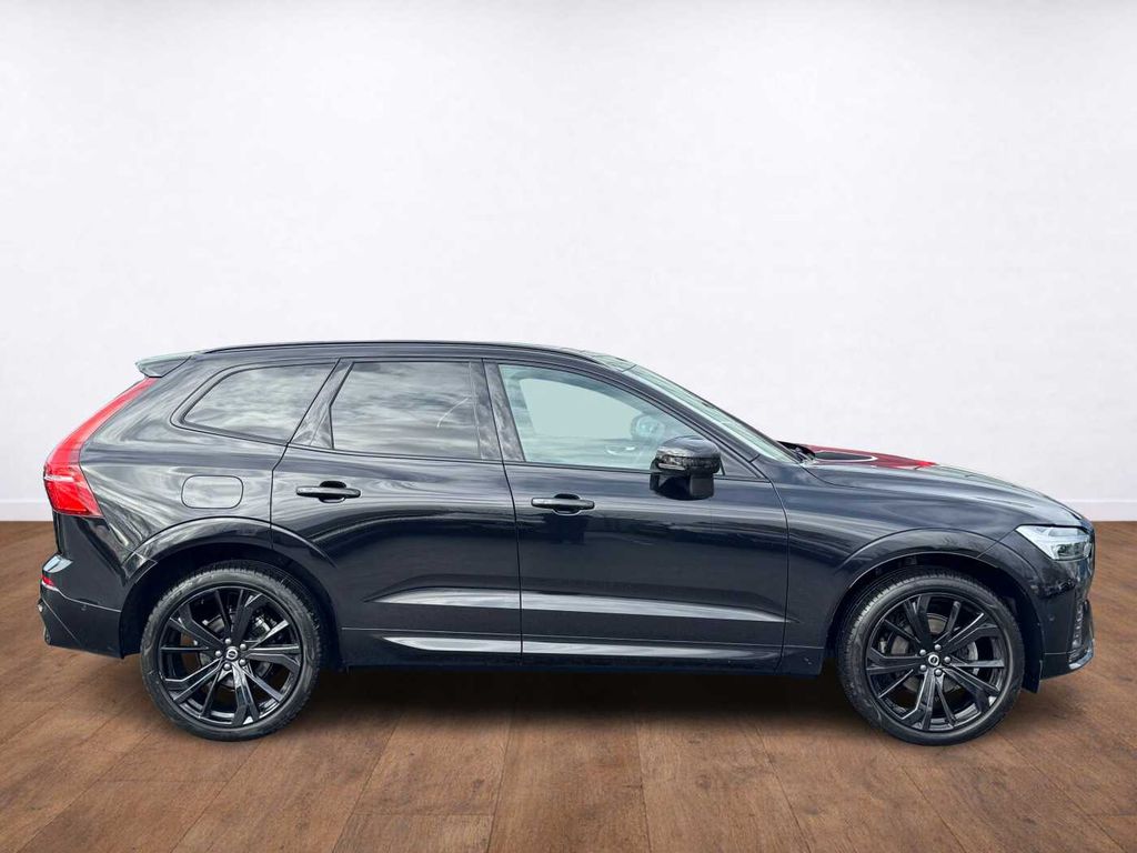 volvo-xc60-b5-awd-ultra-black-edition - 5