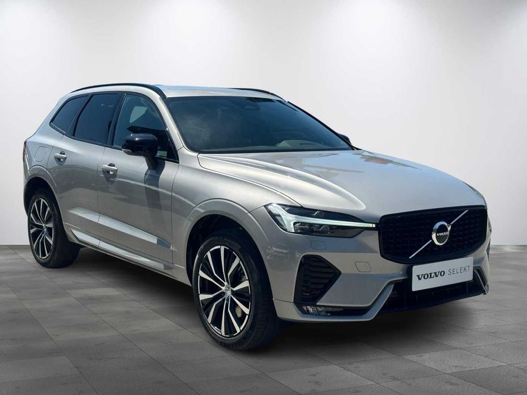 volvo-xc60-plus-dark-b4-awd - 1