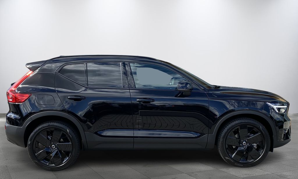 volvo-xc40-b3-plus-black-edition-acc-360 - 5