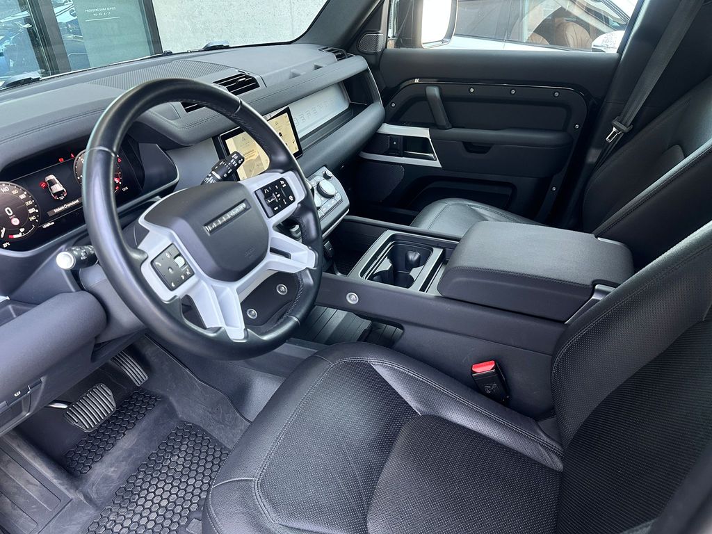 land-rover-defender-se-360-ventilace-tz - 4