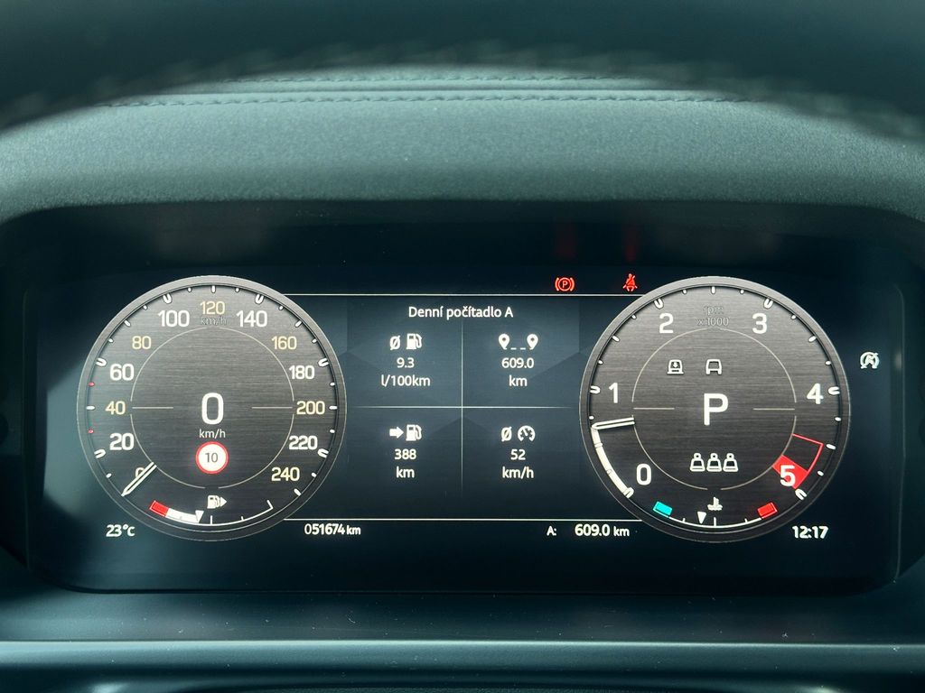 land-rover-defender-se-360-ventilace-tz - 8