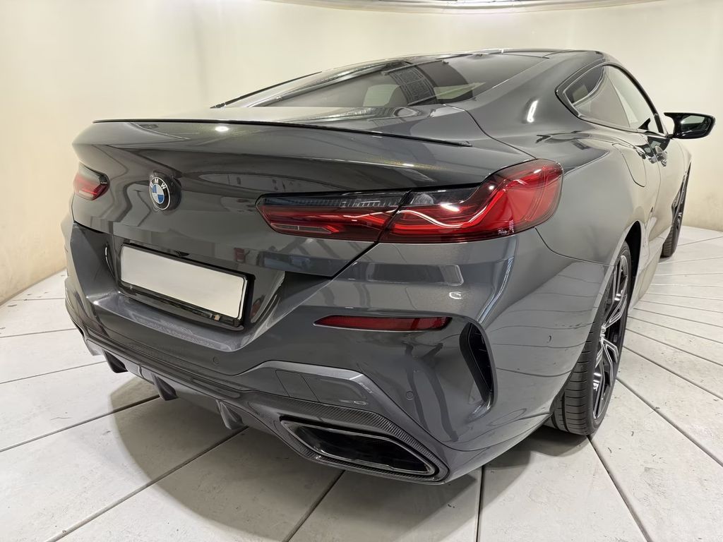 bmw-rada-8-m850i-xdrive-coupe-08-2025-top - 4